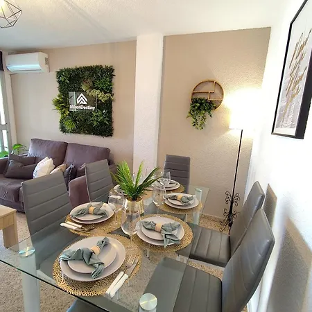 Million Destiny Oromar Tres Apartment